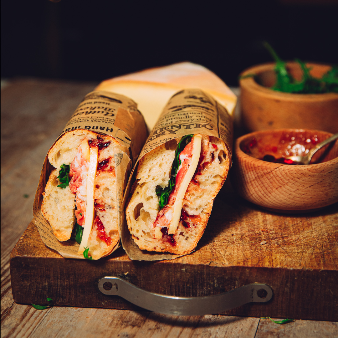 Sandwich Savoyard à la Raclette de Savoie 