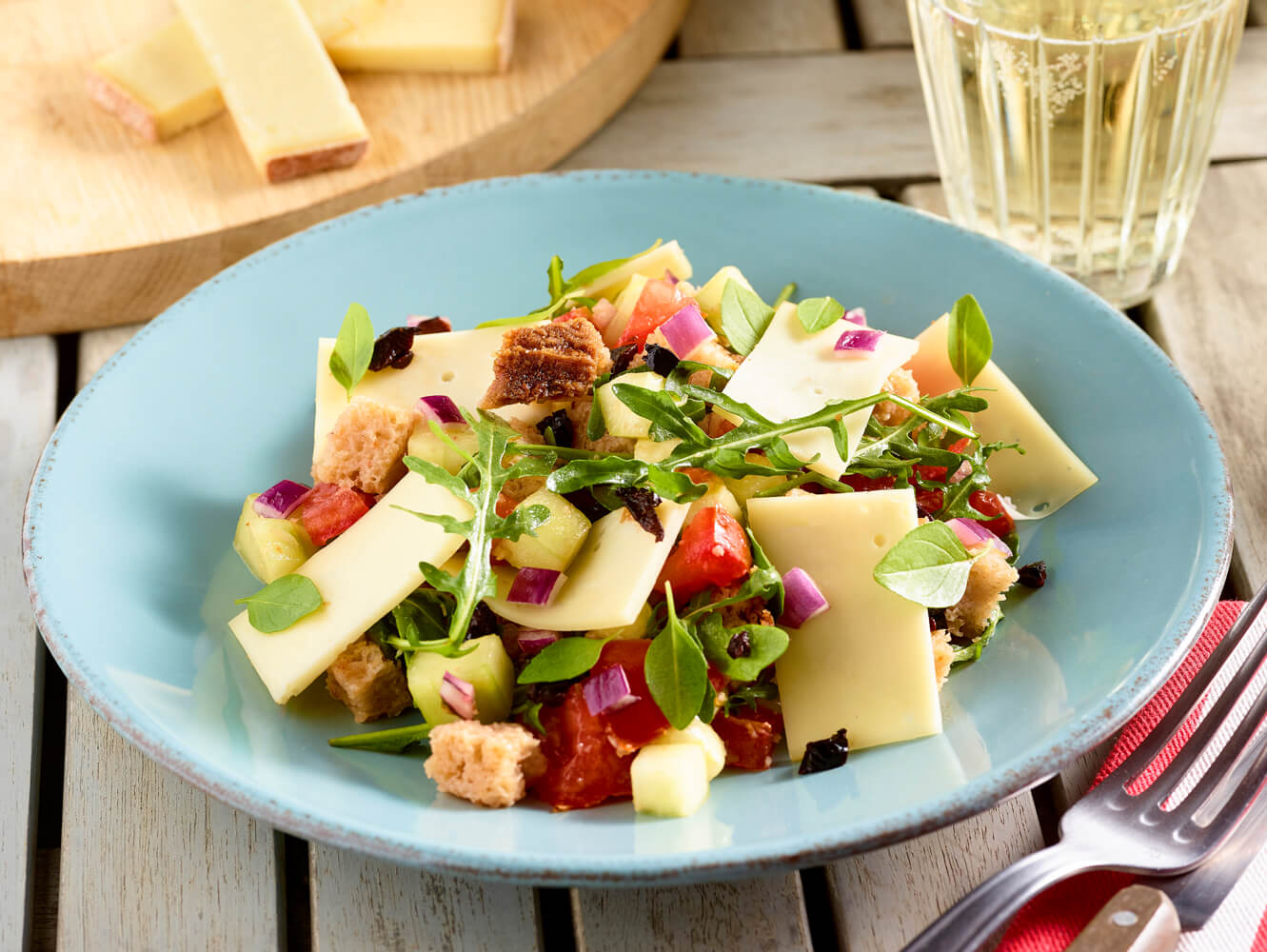 Panzanella à la Raclette de Savoie